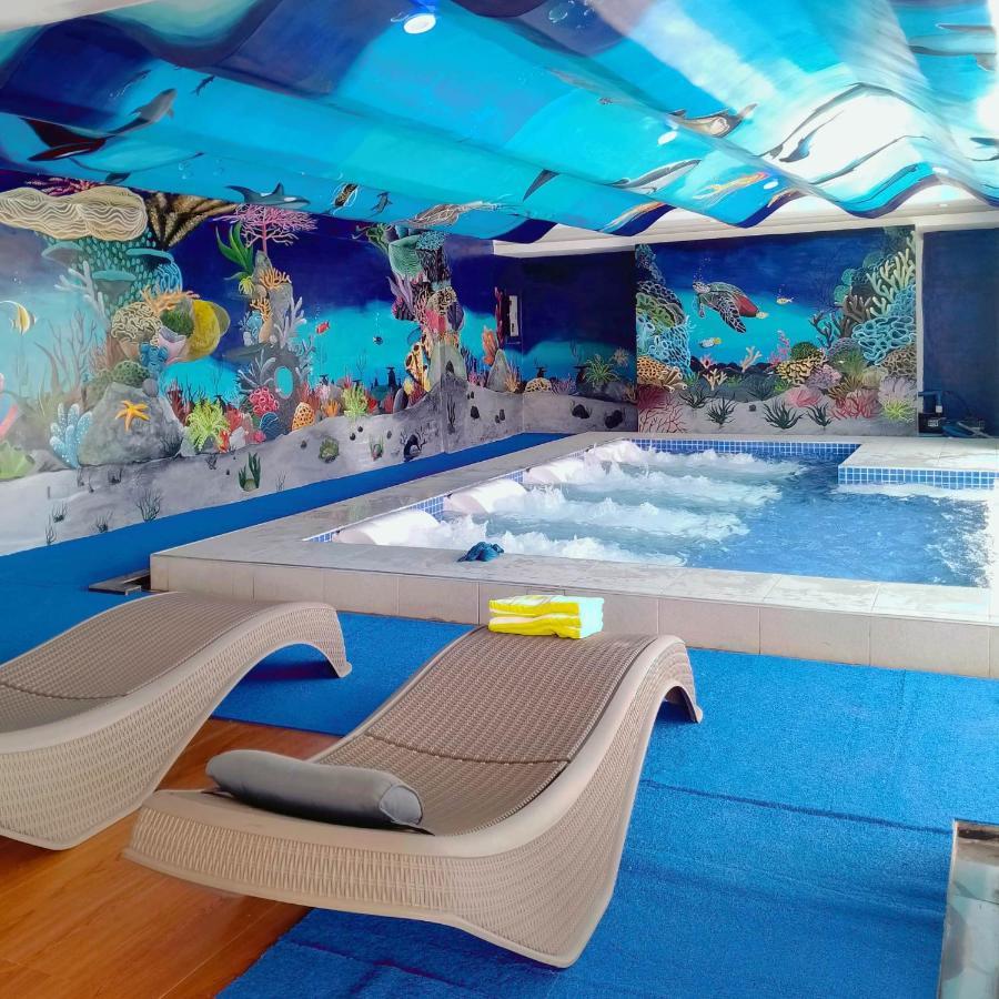 Treasure Island Hotel With Mini Water Adventure Masbate City Buitenkant foto