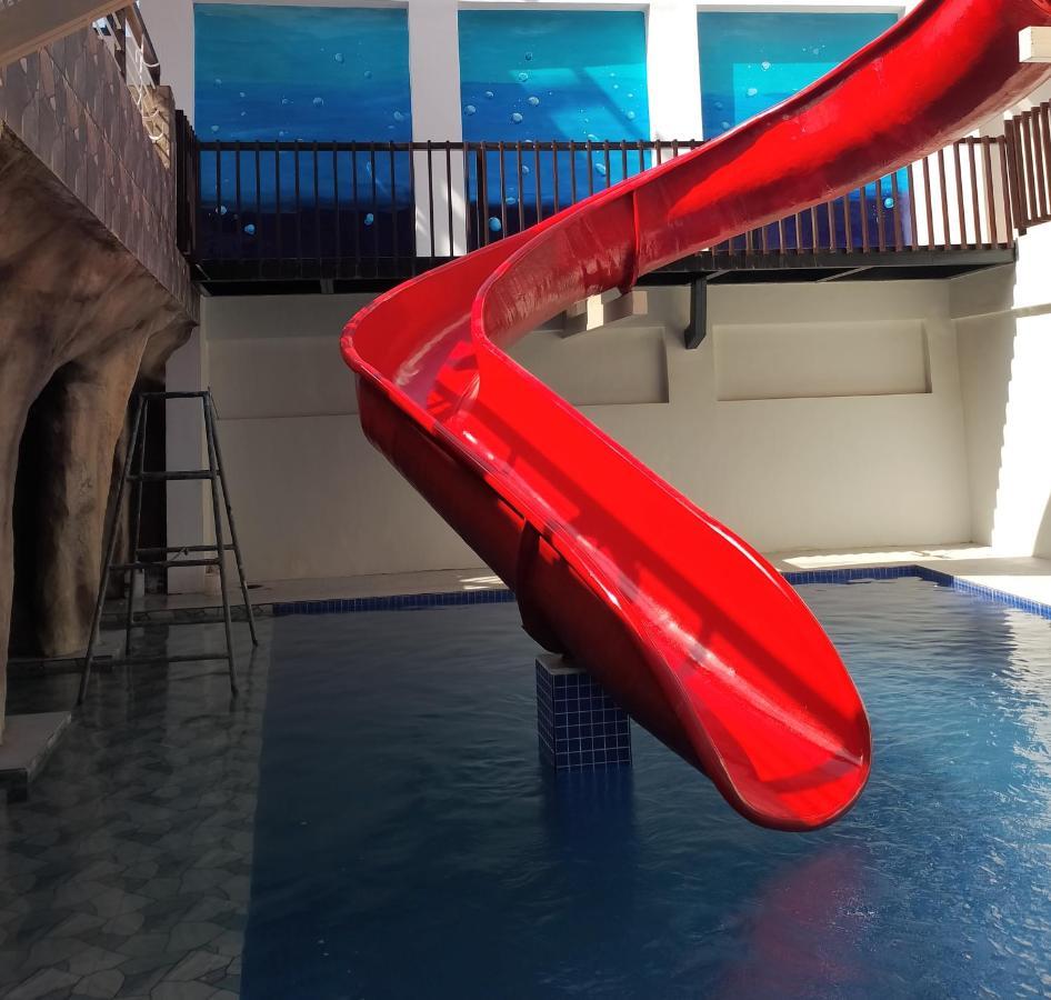 Treasure Island Hotel With Mini Water Adventure Masbate City Buitenkant foto