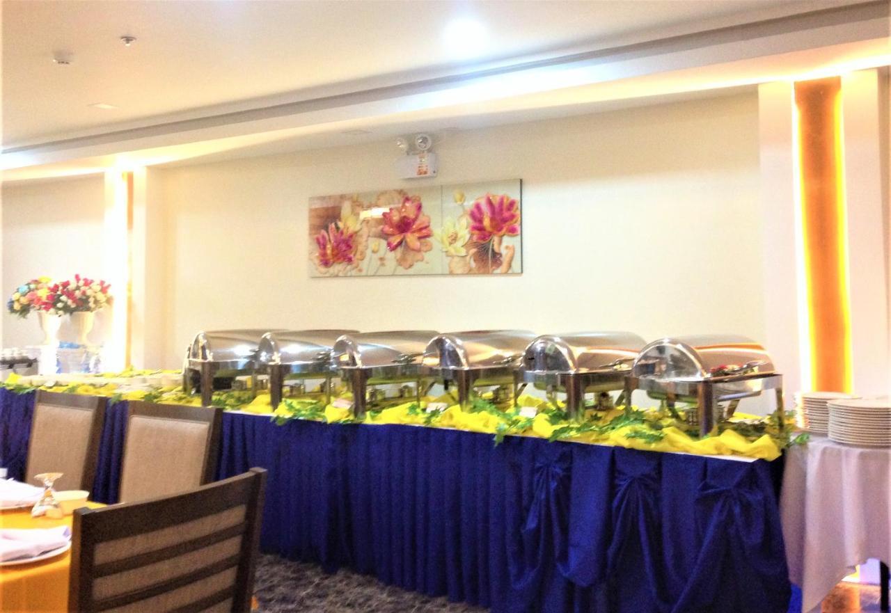 Treasure Island Hotel With Mini Water Adventure Masbate City Buitenkant foto